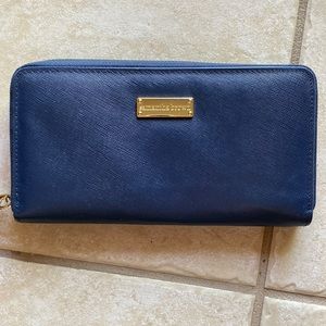 Navy wallet from Samantha Brown, New, smoke free home